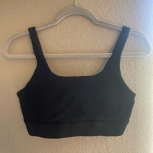 Ribbed Sports Bra